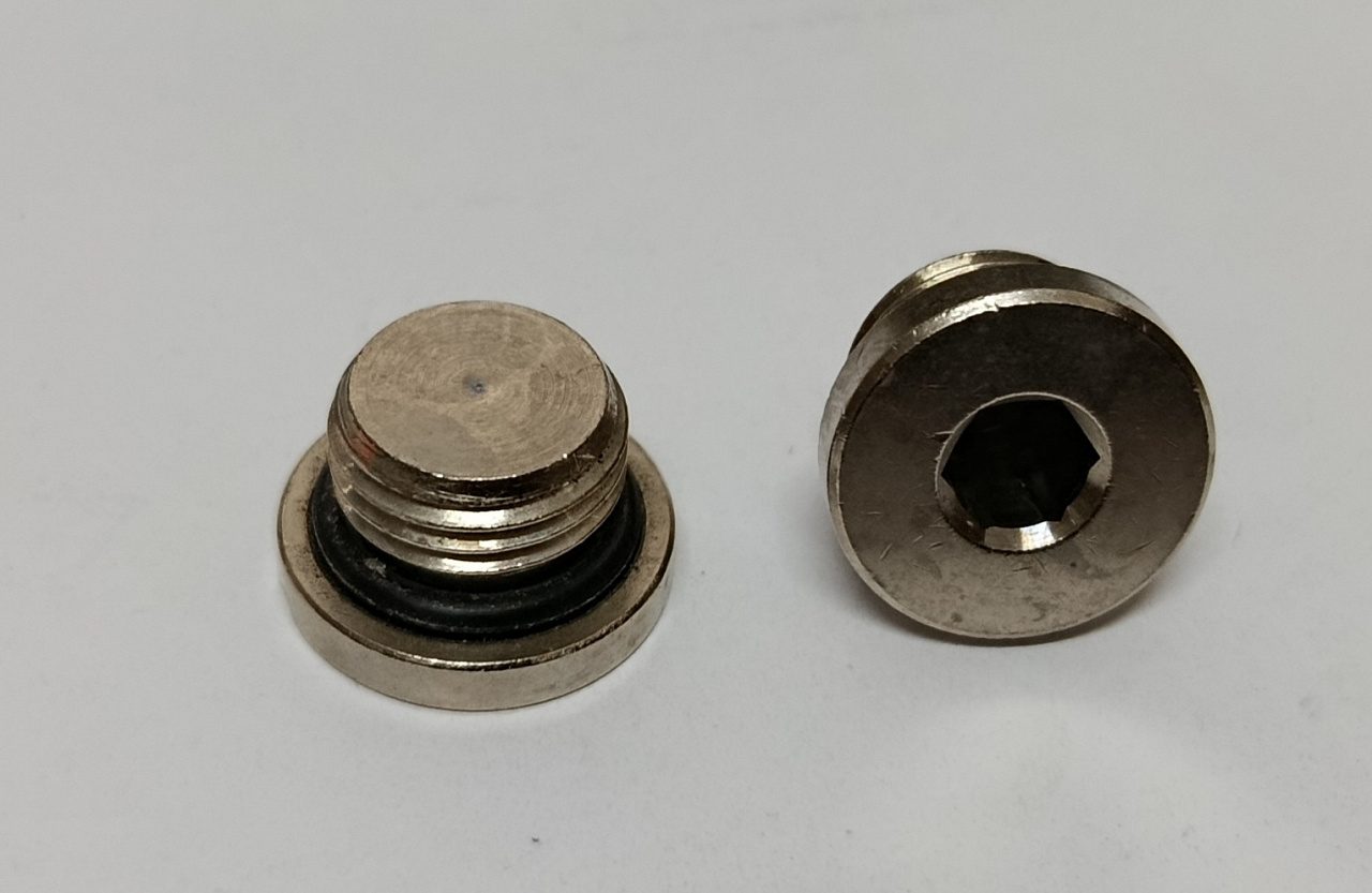 Rotondi Заглушка (крышка нар. резьба) 1/4 3026085